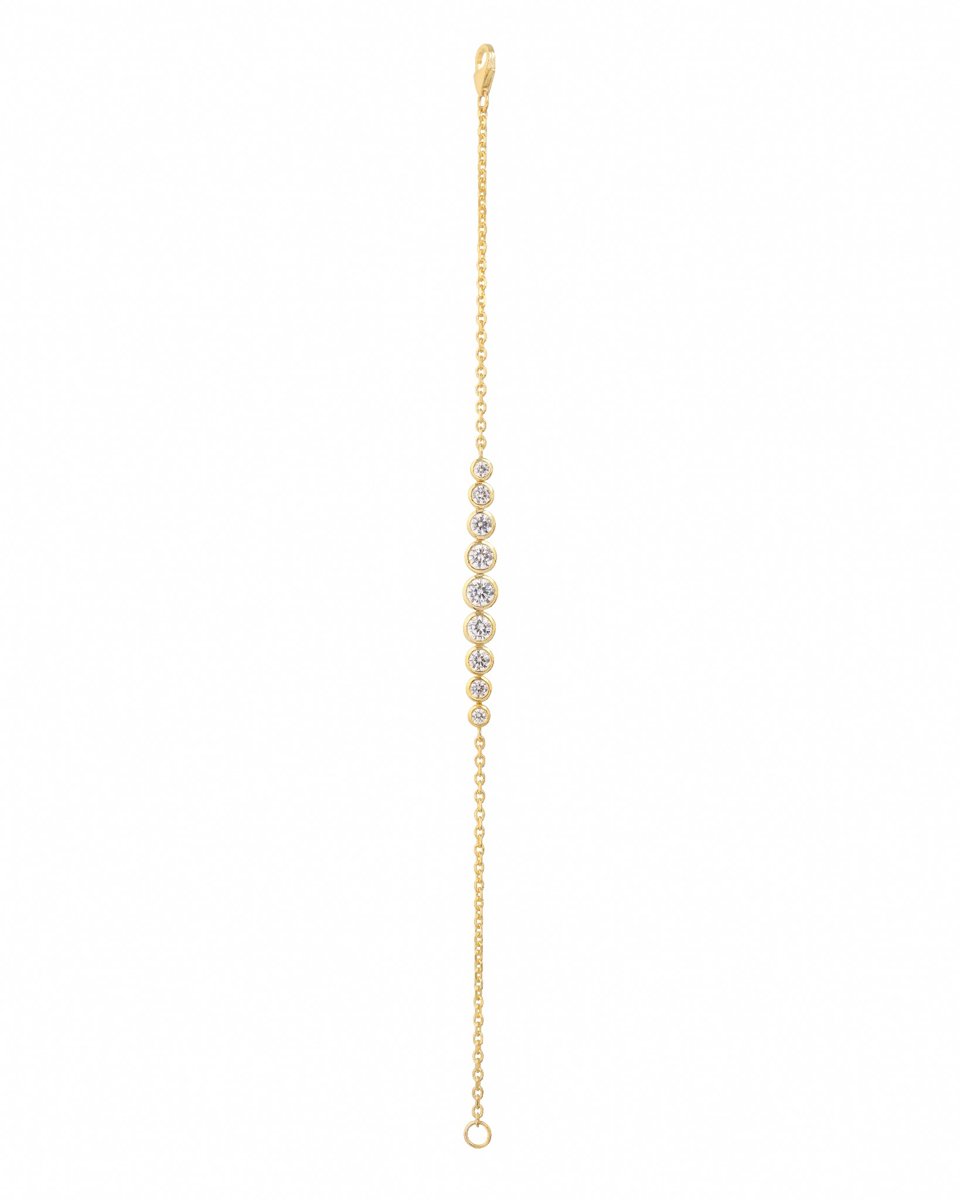 Graduated bezel set crystal bracelet