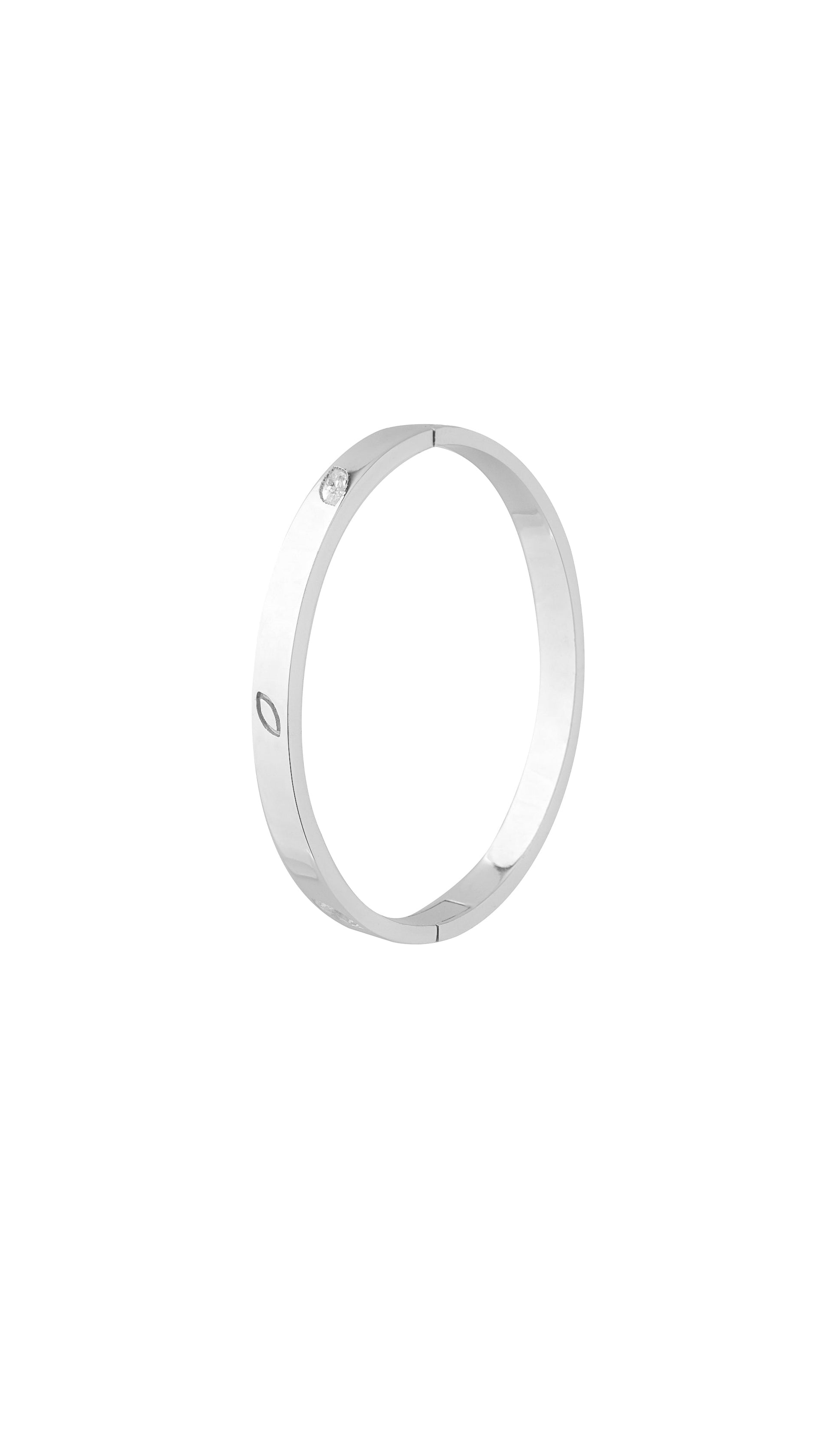 The Leaf of Sia Bangle- Silver