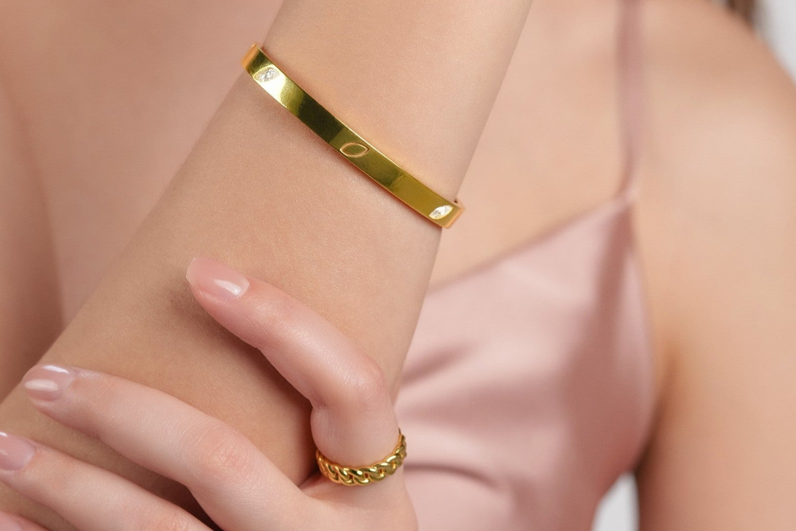 The Leaf of Sia Bangle