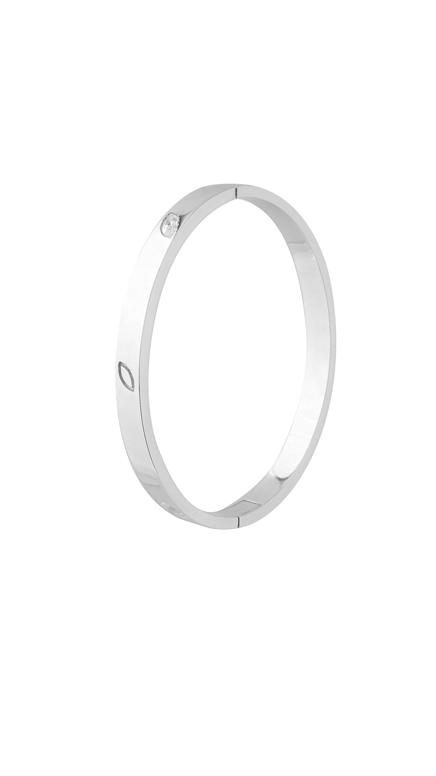 The Leaf of Sia Bangle- Silver